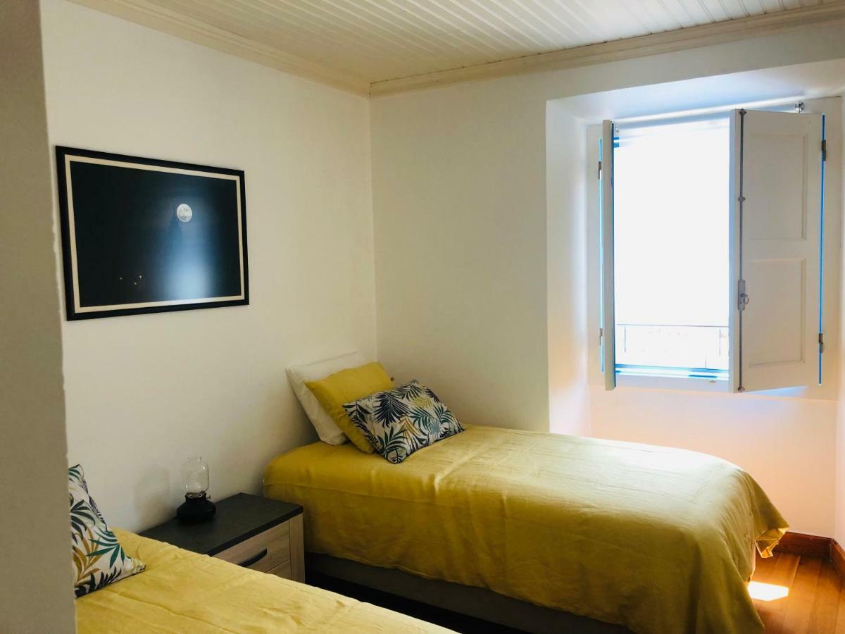 Апартаменты 4U Alojamento - Casa De Monas Конштансия Экстерьер фото